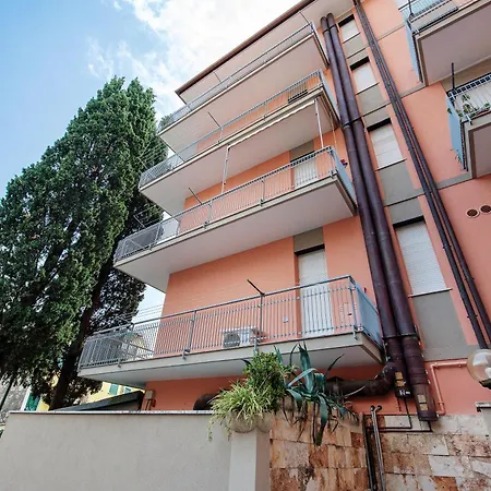 Casa Vacanze Eugenio * Arenzano